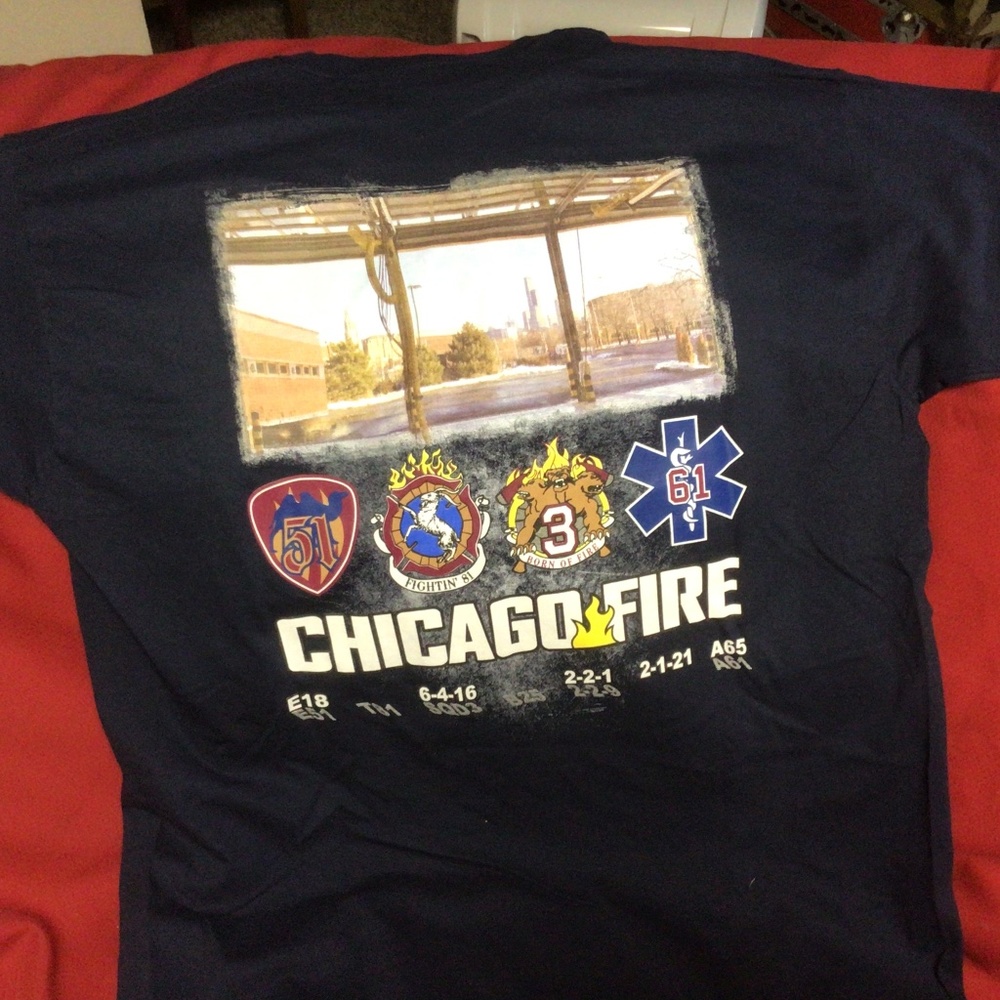 CHICAGO FIRE tshirt